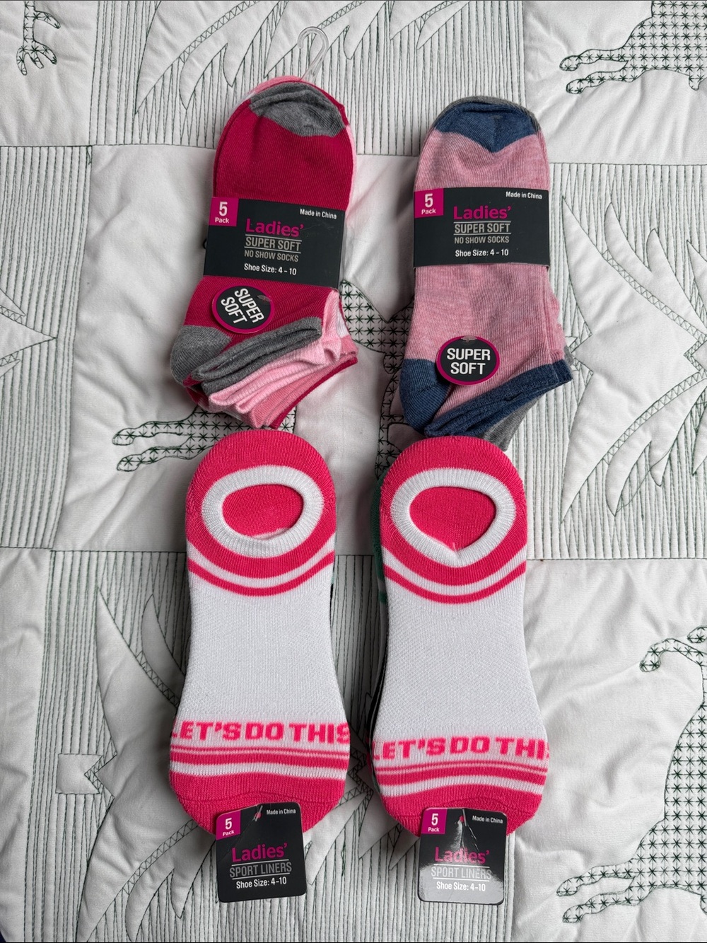 Ladies' Super Soft No Show Socks & Sport Liners - Bundle(4 pks) 20 pairs